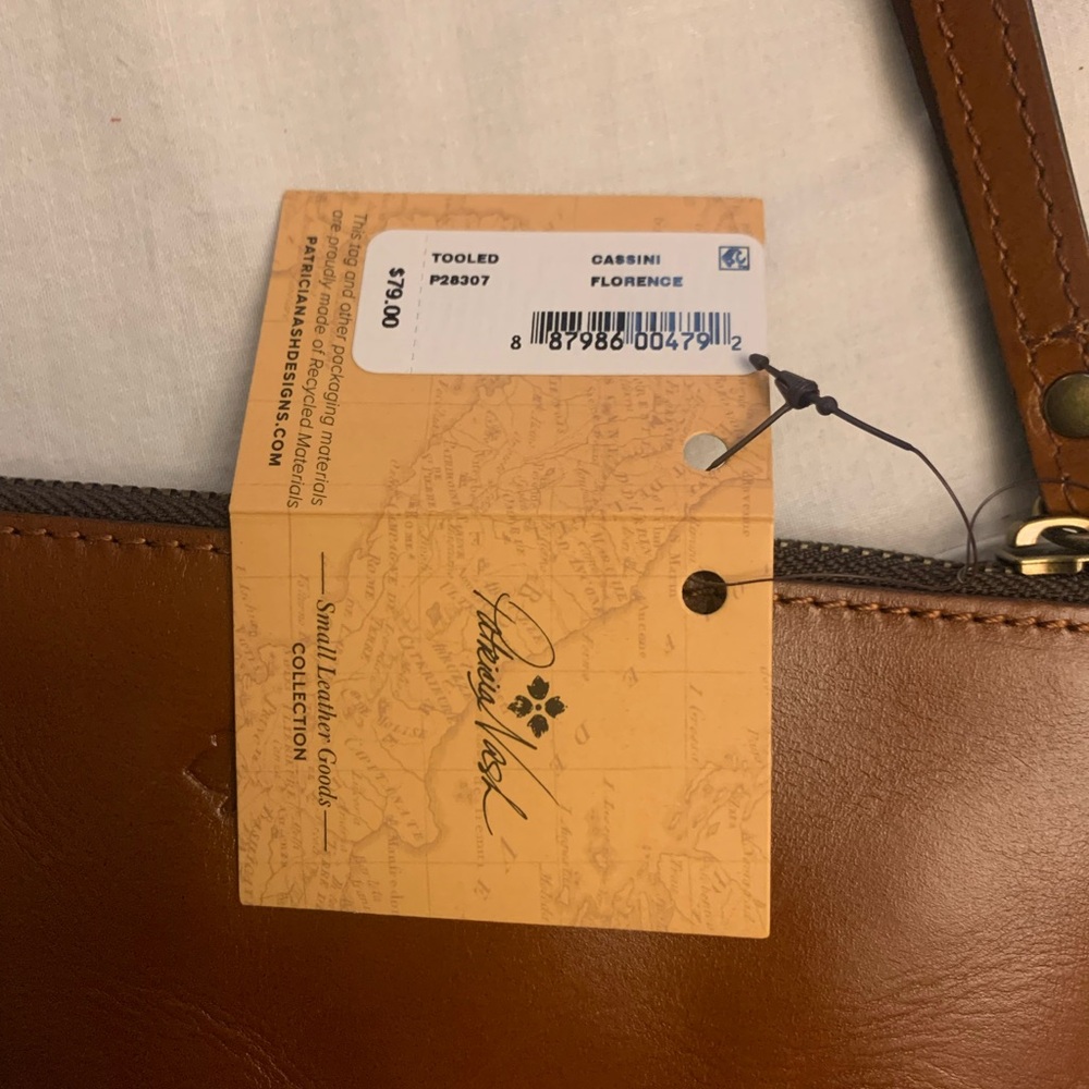 Patricia Nash Cassini Leather Wristlet - Picture 5 of 11